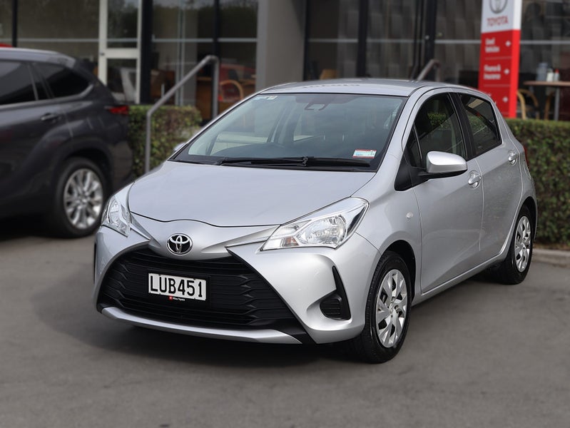 2018 Toyota Yaris GX 1.3L petrol Automatic image 3