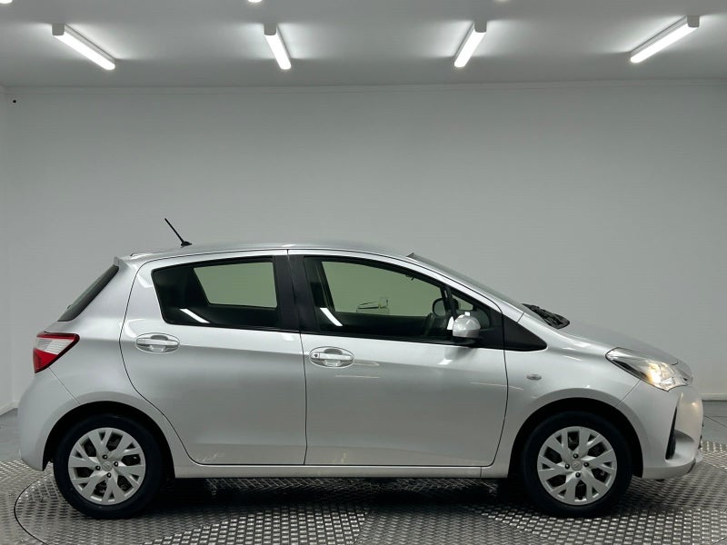 2018 Toyota Yaris GX 1.3P image 2
