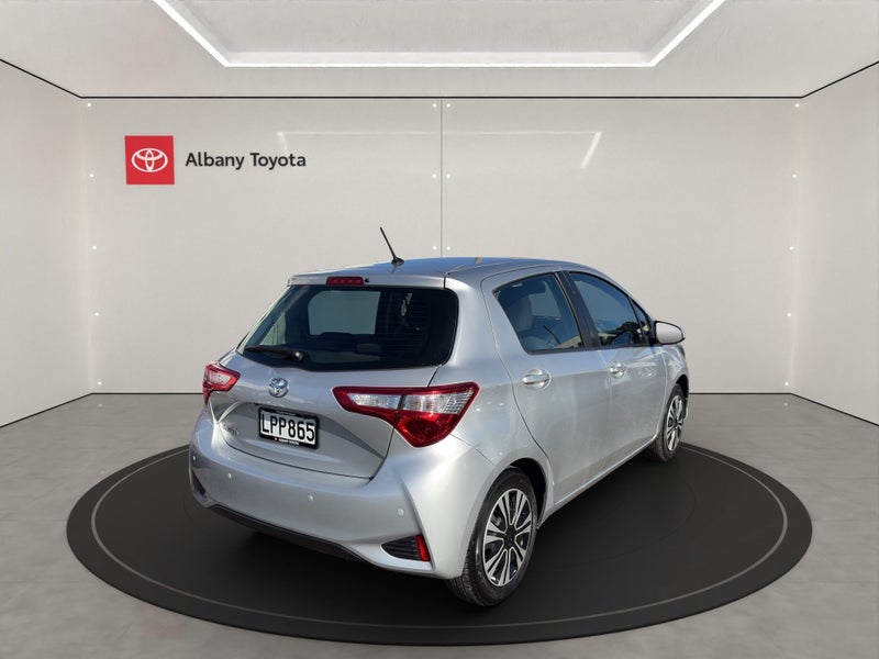 2018 Toyota Yaris GX 1.3P 4AT FWD HB/5D/5S image 3