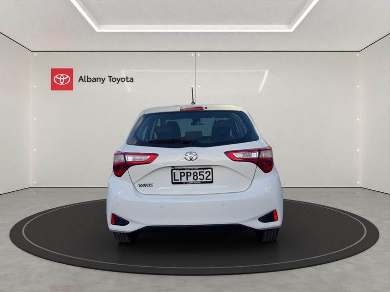 2018 Toyota Yaris GX 1.3P 4AT FWD HB/5D/5S (YSA... image 4