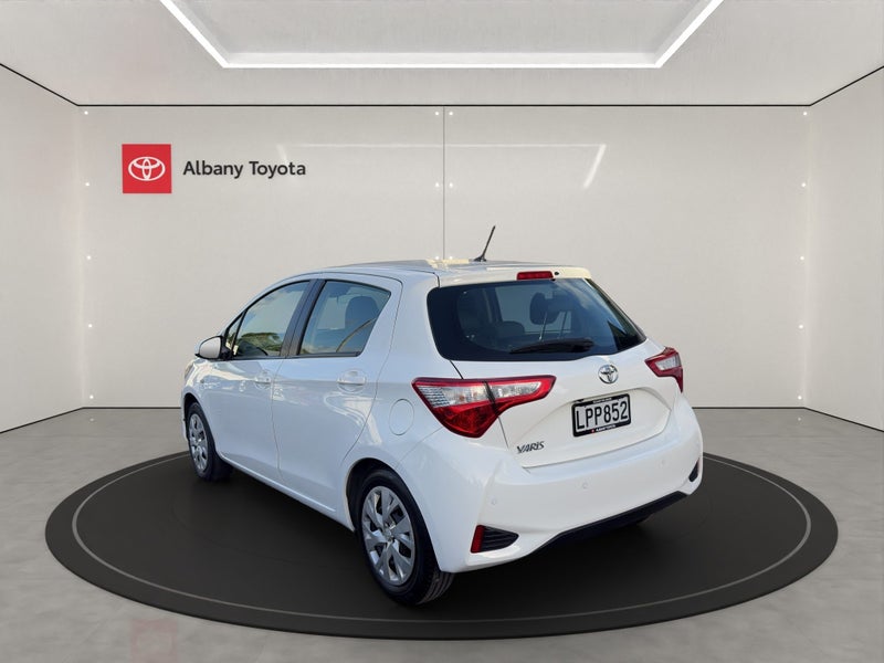 2018 Toyota Yaris GX 1.3P 4AT FWD HB/5D/5S (YSA... image 5