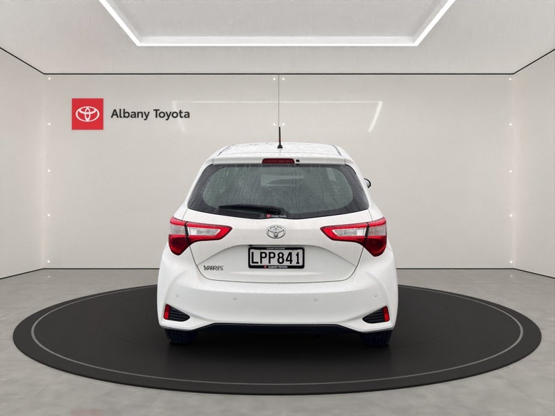 2018 Toyota Yaris GX 1.3P 4AT FWD HB/5D/5S (YSA... image 4