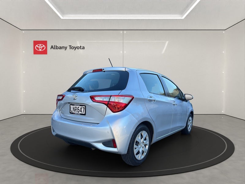 2018 Toyota Yaris GX 1.3P 4AT FWD HB/5D/5S (YSA... image 3
