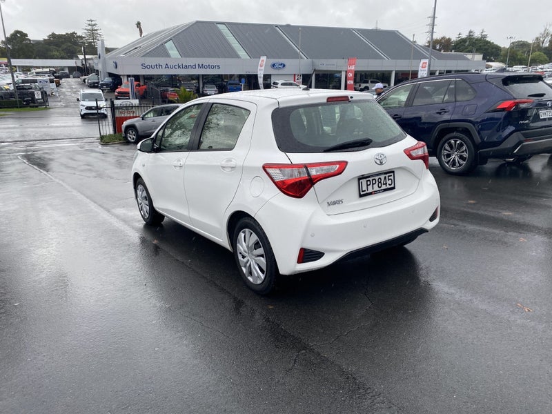 2018 Toyota Yaris GX 1.3P 4AT Hatch image 4