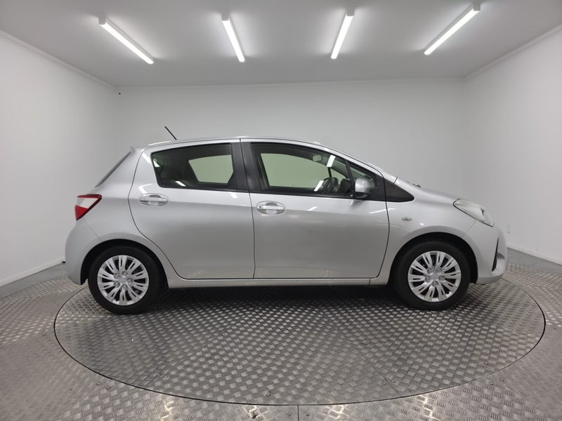 2018 Toyota Yaris GX 1.3P image 2