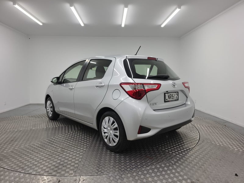 2018 Toyota Yaris GX 1.3P image 5