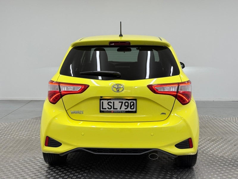 2018 Toyota Yaris ZR 1.5P image 4