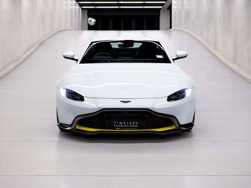 2019 Aston Martin Vantage Coupe image 3