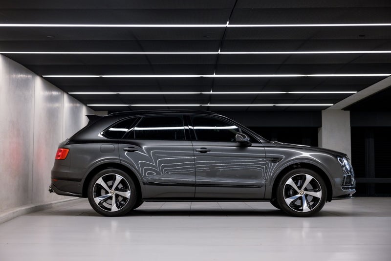 2019 Bentley Bentayga V8 image 5