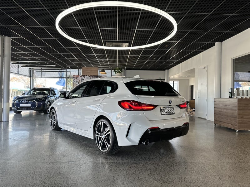 2019 BMW 118i Hatch M-Sport image 4