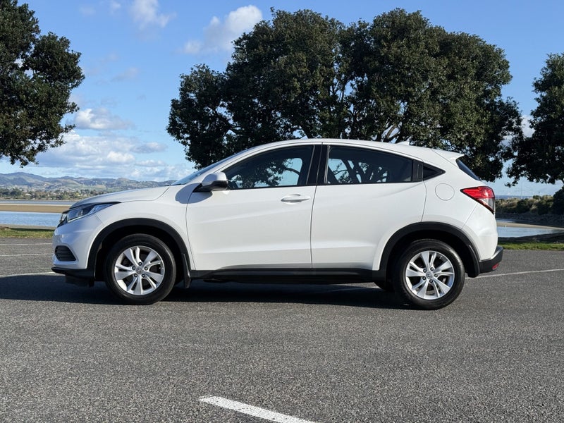 2019 Honda HR-V S image 4