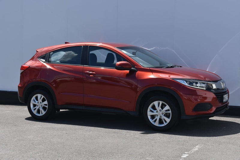2019 Honda HR-V S image 3