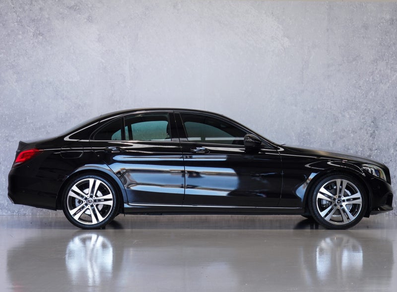 2019 Mercedes-Benz C 200 Facelift Sedan 1.5T *N... image 3
