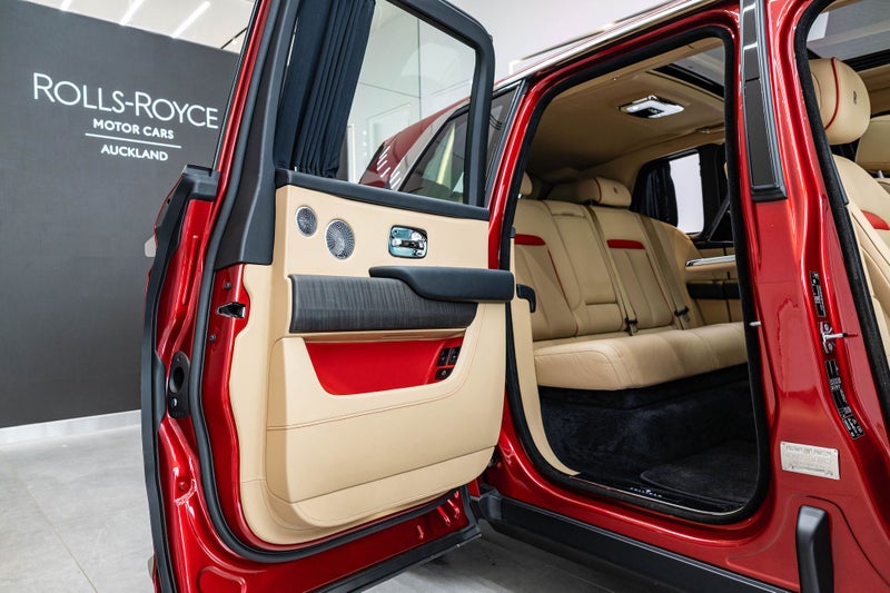 2019 Rolls-Royce Cullinan image 4