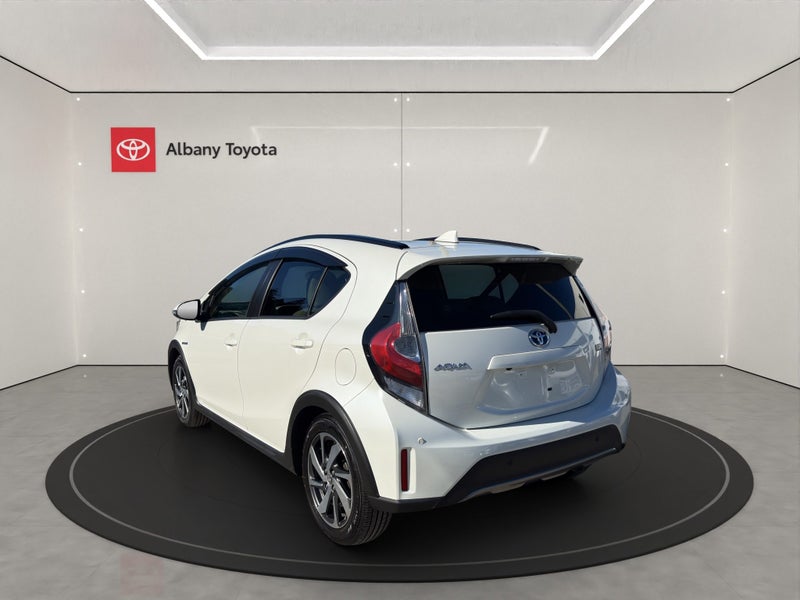 2019 Toyota Aqua 1.5 Hybrid Crossover 5 Dr Hatc... image 5