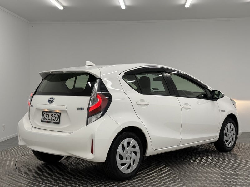 2019 Toyota Aqua 1.5 Hybrid L image 3