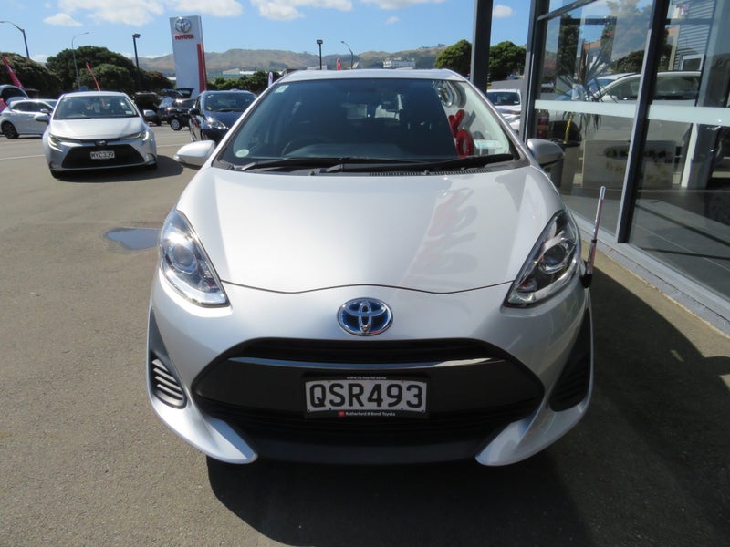 2019 Toyota Aqua 1.5 Hybrid S image 3