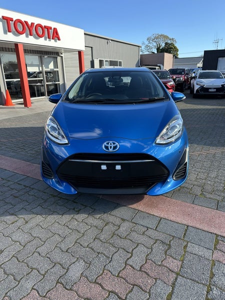 2019 Toyota Aqua 1.5 Hybrid S 5 Dr Hatch CVT 2WD - image 2