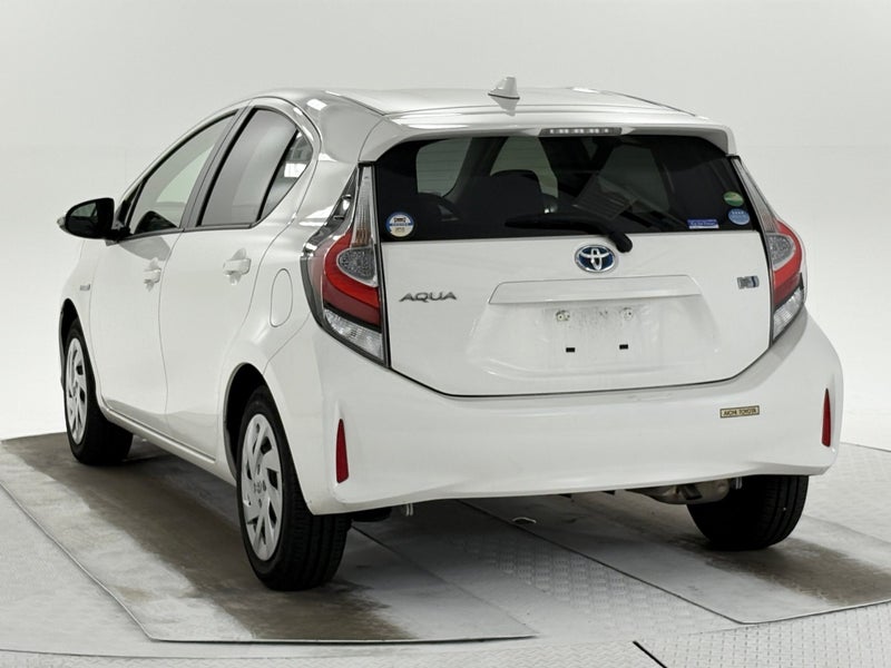 2019 Toyota Aqua 1.5 Hybrid S 5 Dr Hatch CVT 2WD image 2
