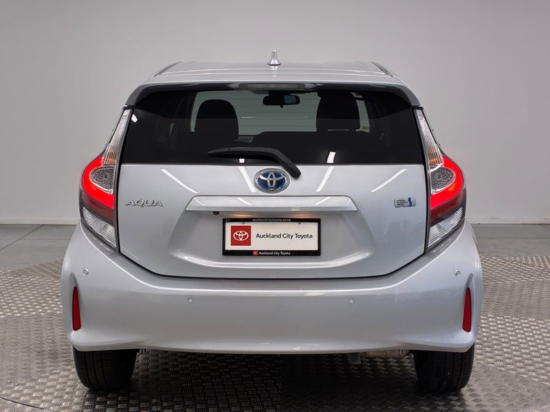 2019 Toyota Aqua 1.5 Hybrid S image 4