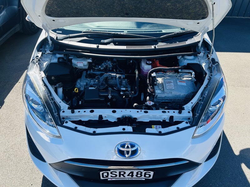 2019 Toyota Aqua 1.5 Hybrid S Automatic Hatch image 3