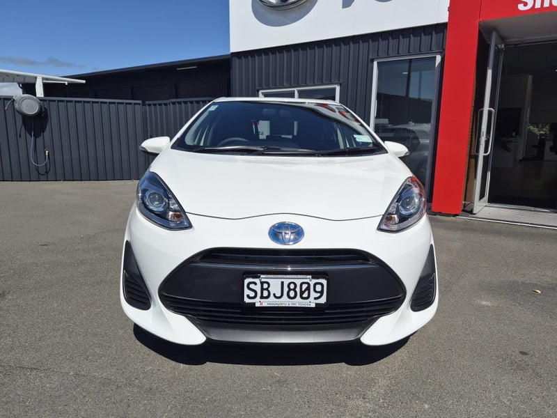 2019 Toyota Aqua 1.5 Hybrid S Automatic Hatch image 2
