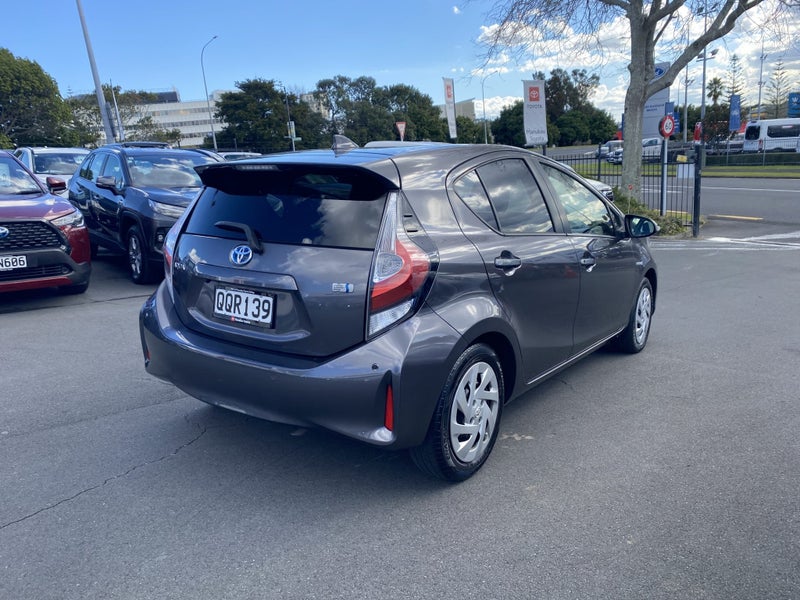 2019 Toyota Aqua 1.5 Hybrid S Hatch image 3