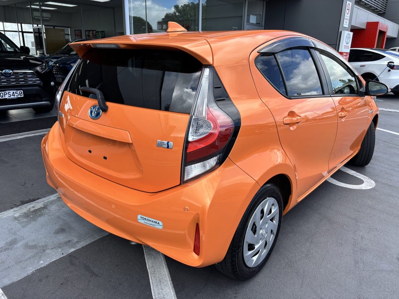 2019 Toyota Aqua 1.5 Hybrid S HYBRID image 3