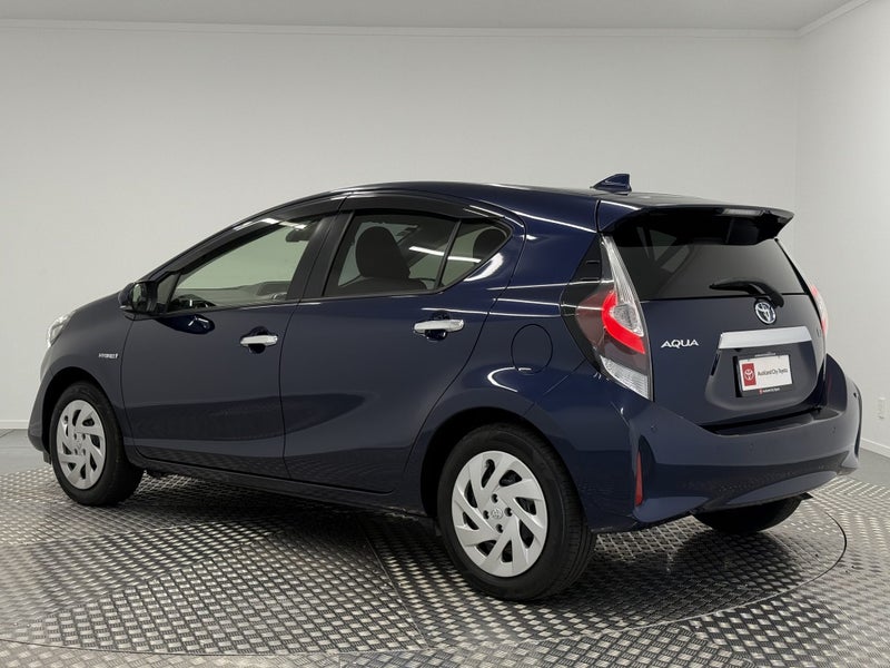 2019 Toyota Aqua 1.5 Hybrid S Style Black image 5