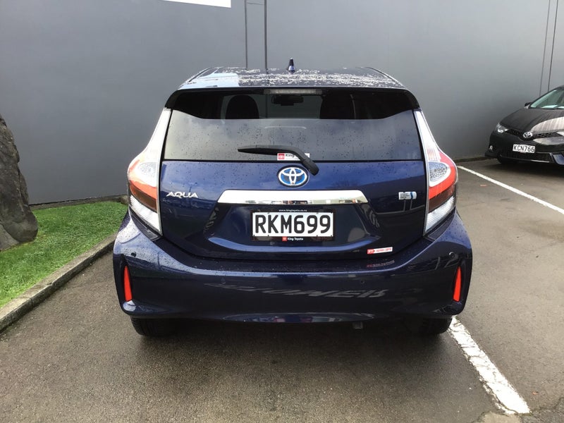 2019 Toyota Aqua Hybrid S image 3