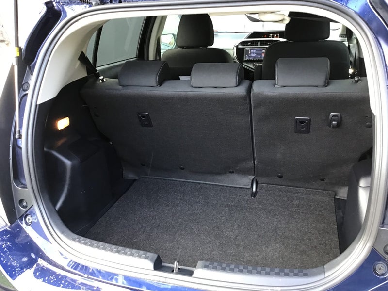 2019 Toyota Aqua Hybrid S image 5