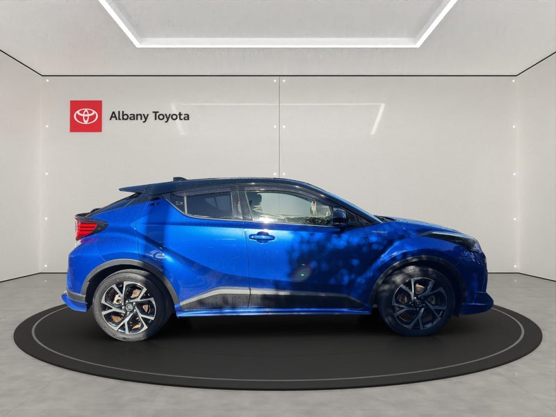 2019 Toyota C-HR 1.8 5 Door Hybrid Hatch image 2