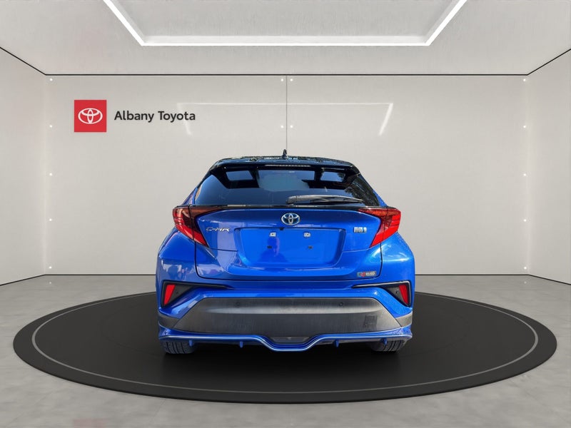 2019 Toyota C-HR 1.8 5 Door Hybrid Hatch image 5