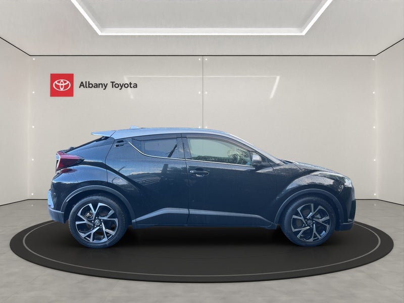 2019 Toyota C-HR 1.8 5 Door Hybrid Hatch image 2