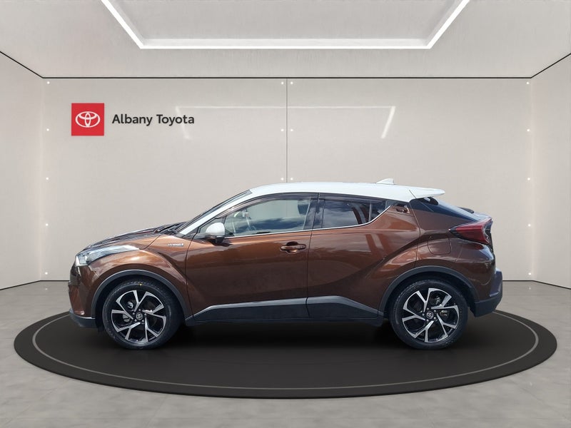 2019 Toyota C-HR 1.8 Hybrid G 5 Dr SUV CVT FWD image 5