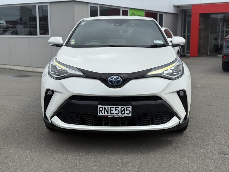 2019 Toyota C-HR 1.8 Hybrid G 5 Dr SUV CVT FWD image 2