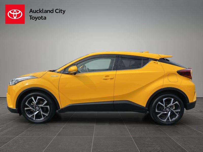 2019 Toyota C-HR 1.8 Hybrid G 5 Dr SUV CVT FWD image 4
