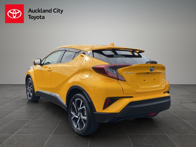2019 Toyota C-HR 1.8 Hybrid G 5 Dr SUV CVT FWD image 5