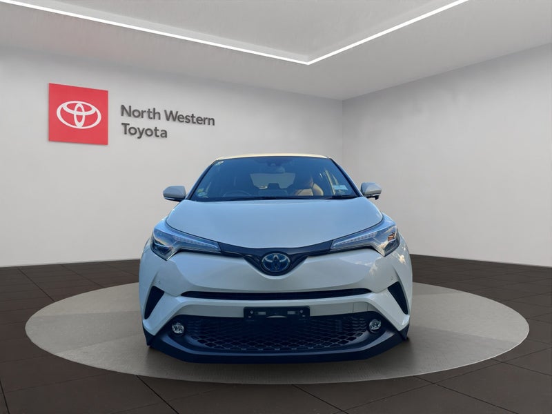 2019 Toyota C-HR 1.8 Hybrid G 5 Dr SUV CVT FWD image 3