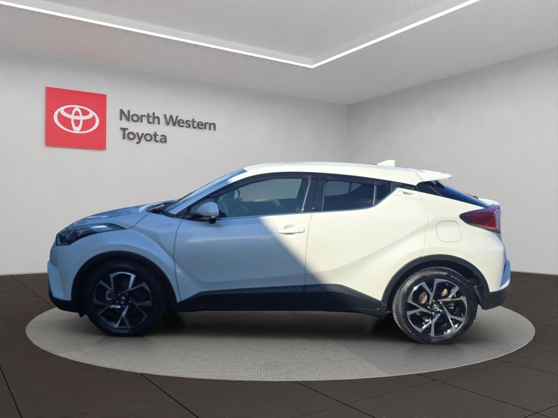 2019 Toyota C-HR 1.8 Hybrid G 5 Dr SUV CVT FWD image 4