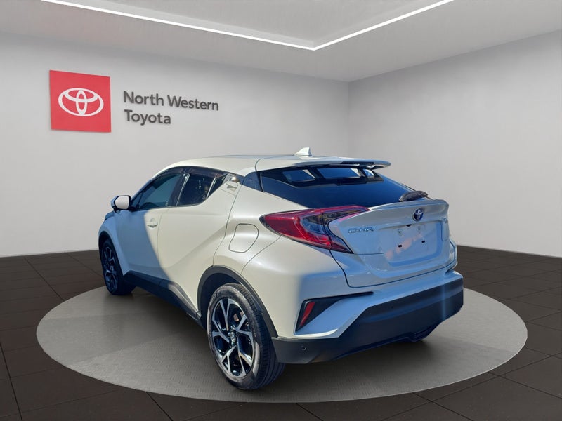 2019 Toyota C-HR 1.8 Hybrid G 5 Dr SUV CVT FWD image 5