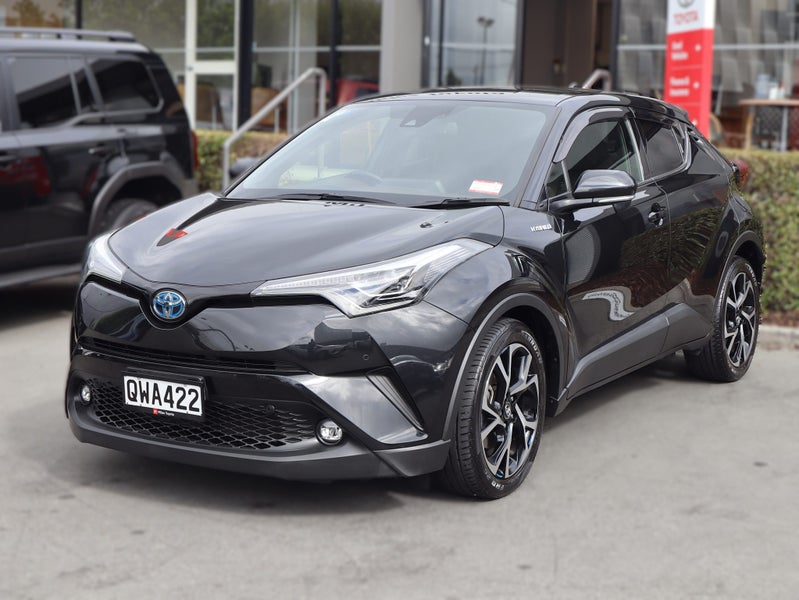2019 Toyota C-HR 1.8 Hybrid G 5 Dr SUV CVT FWD image 3