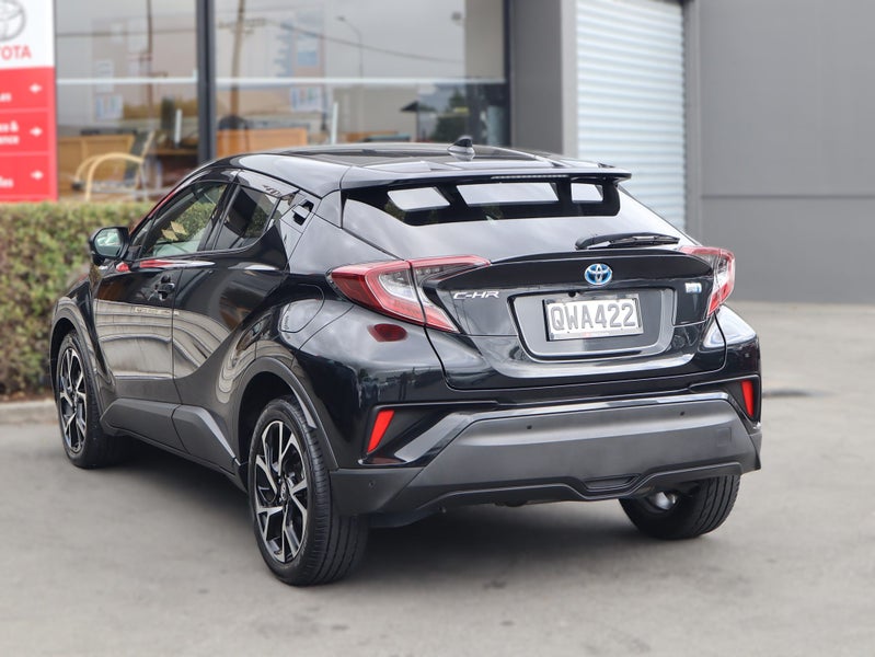 2019 Toyota C-HR 1.8 Hybrid G 5 Dr SUV CVT FWD image 5