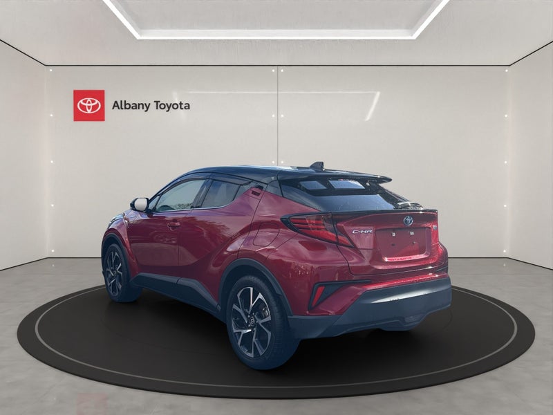 2019 Toyota C-HR 1.8 Hybrid G 5 Dr SUV CVT FWD... image 5