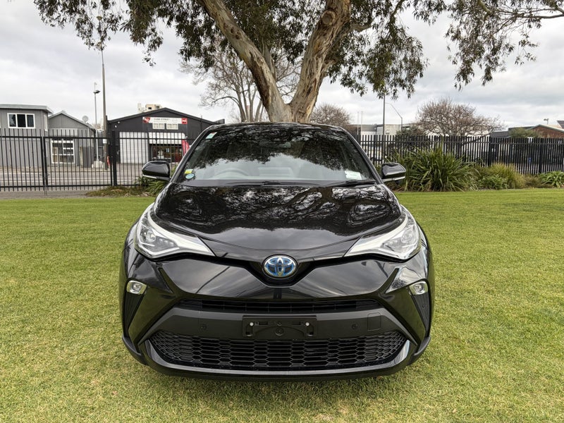 2019 Toyota C-HR 1.8 Hybrid G Automatic SUV image 2