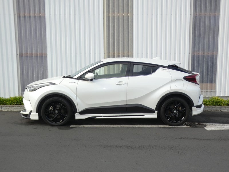 2019 Toyota C-HR 1.8 Hybrid G Mode Nero image 4