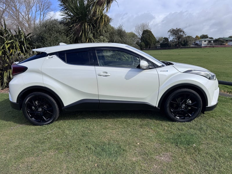 2019 Toyota C-HR 1.8 Hybrid G Mode Nero Automat... image 5