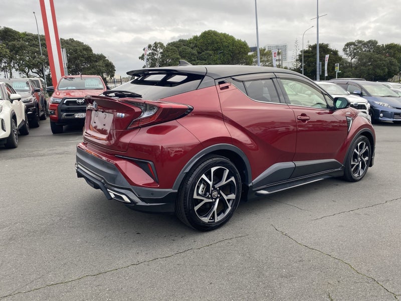 2019 Toyota C-HR 1.8 Hybrid G SUV image 2