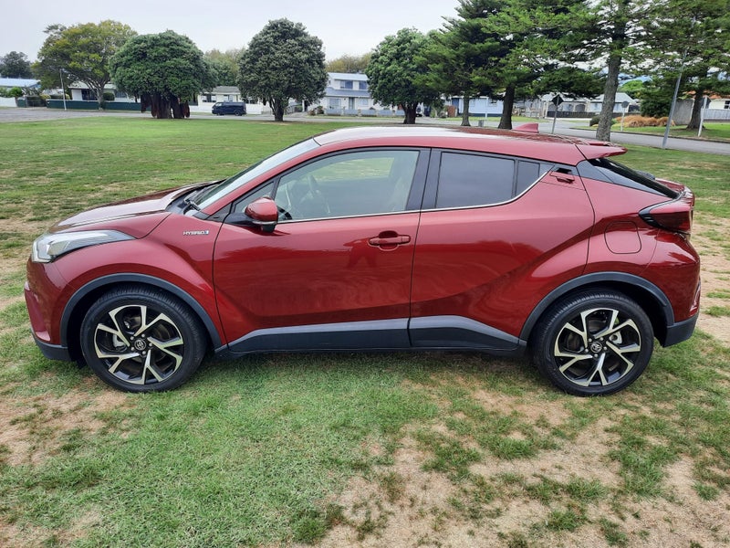 2019 Toyota C-HR 1.8 Hybrid G SUV - Certified I... image 2