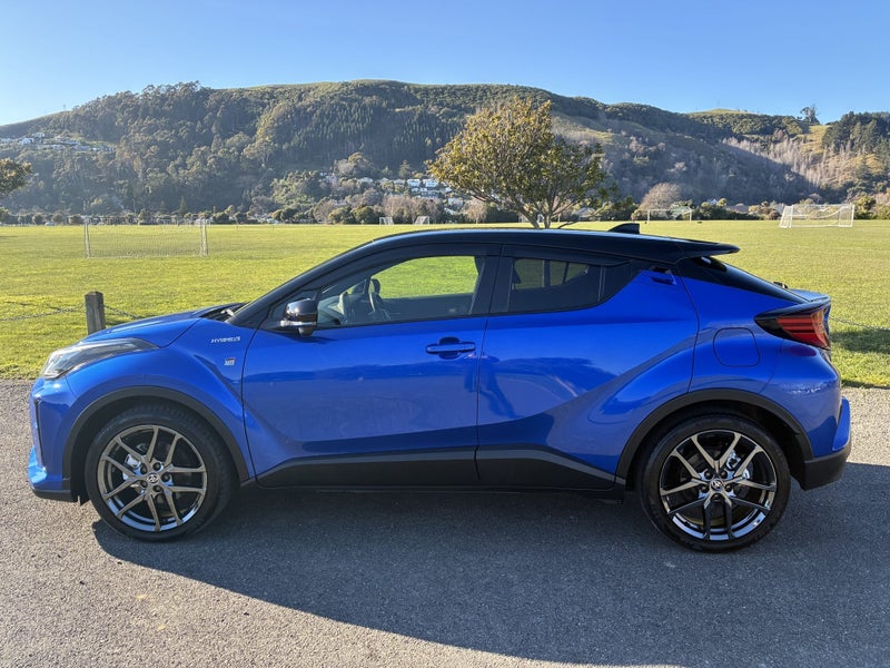 2019 Toyota C-HR 1.8 Hybrid GR Sport image 5